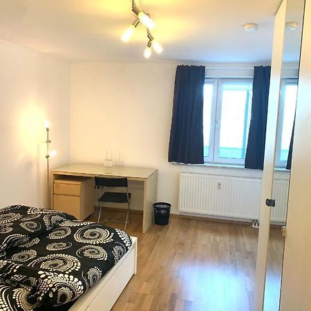 Cozy Flat , Near University , Wifi&Free Parking Регенсбург Екстер'єр фото