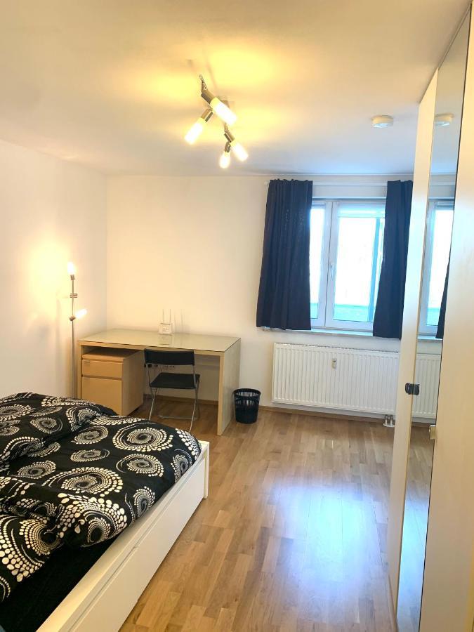Cozy Flat , Near University , Wifi&Free Parking Регенсбург Екстер'єр фото